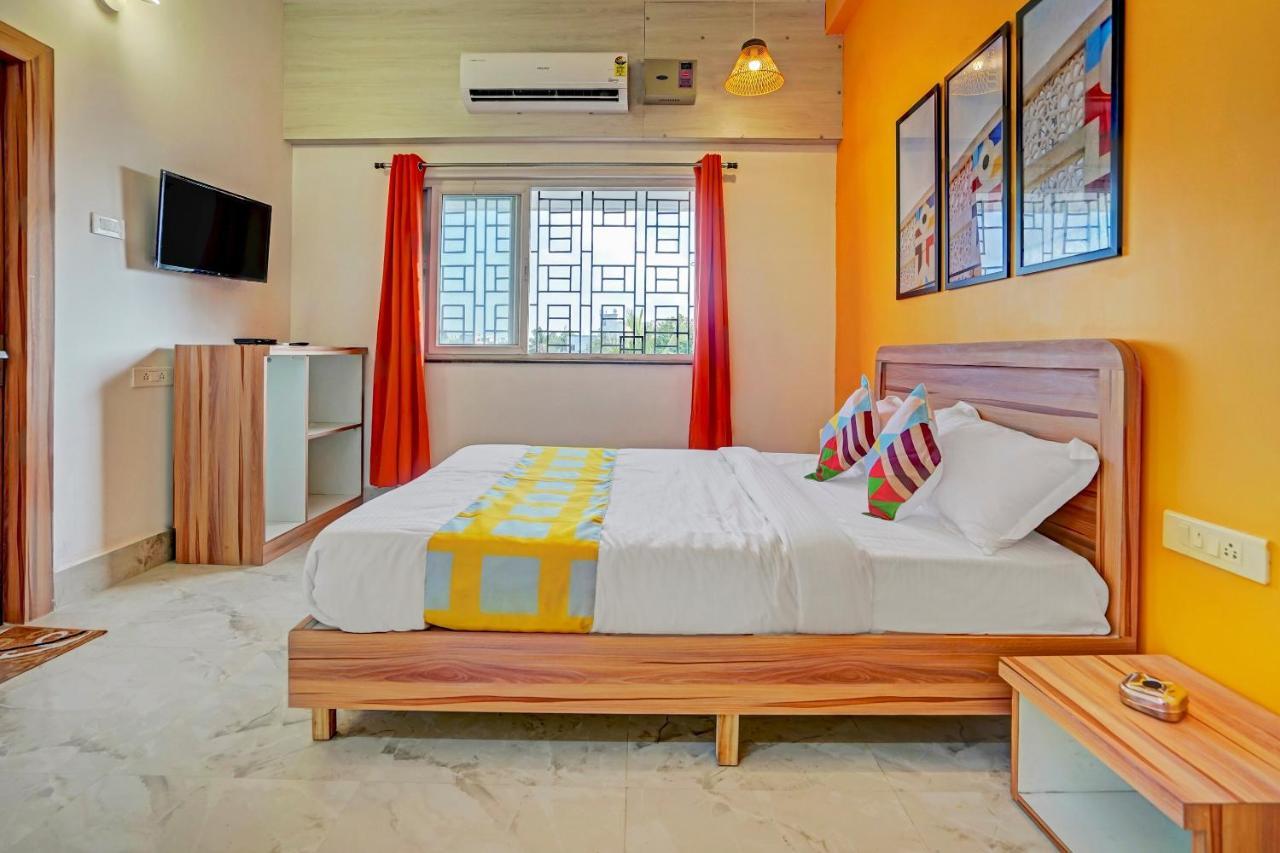 Oyo 79233 Hotel Hive Stays Kochi Eksteriør bilde