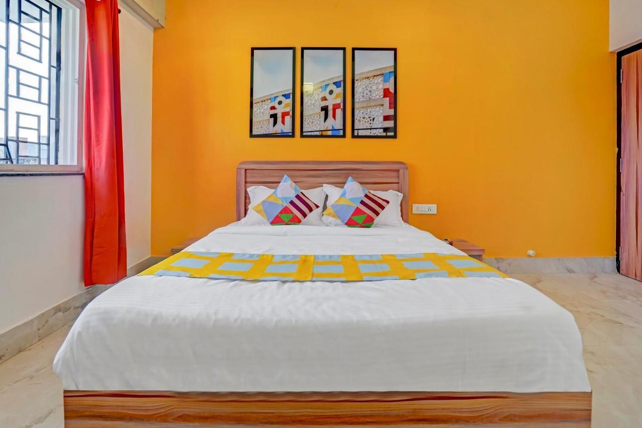 Oyo 79233 Hotel Hive Stays Kochi Eksteriør bilde